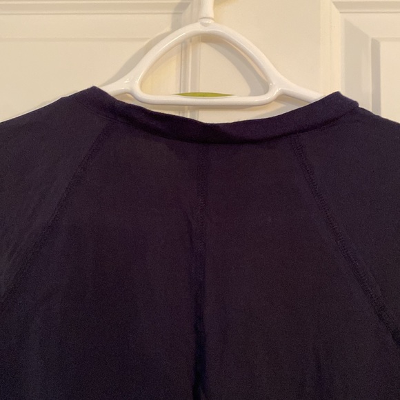 Banana Republic Crop Long Sleeve - Picture 8 of 9